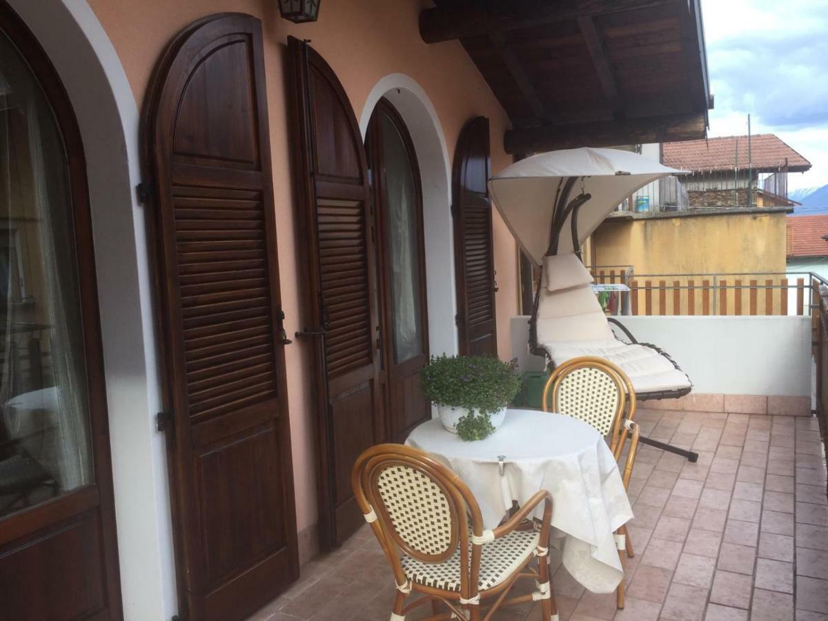 Chalet Con Piscina Garzeno المظهر الخارجي الصورة