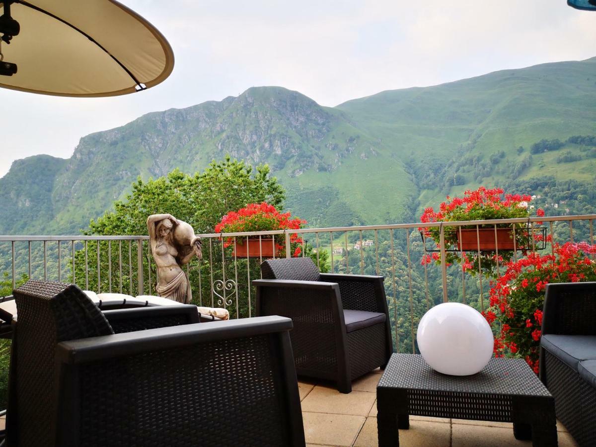 Chalet Con Piscina Garzeno المظهر الخارجي الصورة